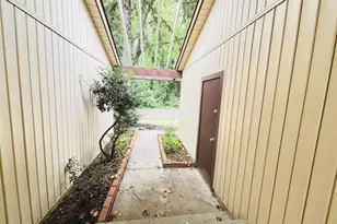 8614 Trumps Hill Rd, Upper Marlboro, MD 20772 - Photo 19