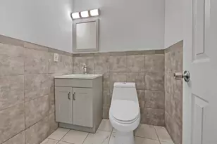 1715 Calais Ct, Oxon Hill, MD 20745 - Photo 17