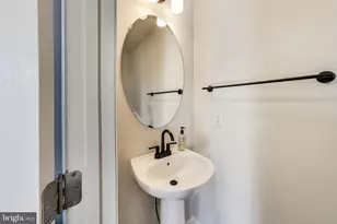 2530 Lanham Hill Cir, Upper Marlboro, MD 20774 - Photo 15