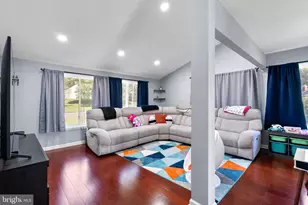 15811 Perkins Ln, Bowie, MD 20716 - Photo 7