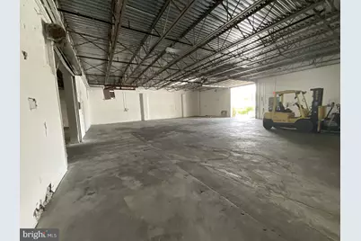 207 W Hampton Avenue, Capitol Heights, MD 20743 - Photo 11