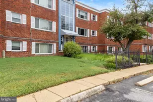 3825 Hamilton St, Hyattsville, MD 20781 - Photo 21