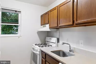 3825 Hamilton Street #C-303, Hyattsville, MD 20781 - Photo 9