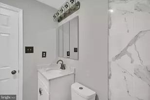 10067 Campus Way S, Upper Marlboro, MD 20774 - Photo 11