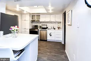 12702 Midwood Ln, Bowie, MD 20715 - Photo 17