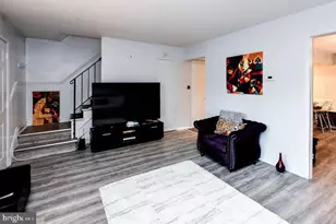 12702 Midwood Ln, Bowie, MD 20715 - Photo 9