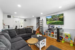 7519 Sweetbriar Dr, College Park, MD 20740 - Photo 5