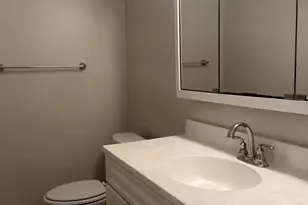 5102 Glassmanor Dr, Oxon Hill, MD 20745 - Photo 11