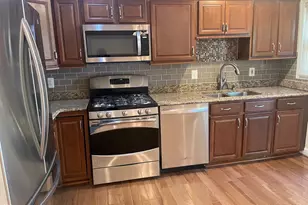 5102 Glassmanor Dr, Oxon Hill, MD 20745 - Photo 1