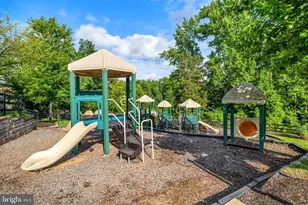 15606 Beech Tree Pkwy, Upper Marlboro, MD 20774 - Photo 35