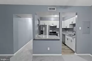 10121 Prince Pl, Upper Marlboro, MD 20774 - Photo 7