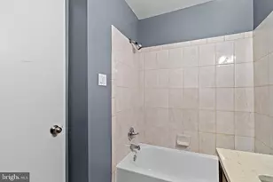 10121 Prince Pl, Upper Marlboro, MD 20774 - Photo 17