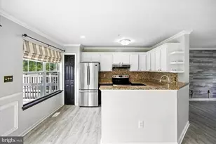 4411 Beckenham Pl, Upper Marlboro, MD 20772 - Photo 13