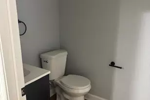 1702 Rollins Pl, Capitol Heights, MD 20743 - Photo 5