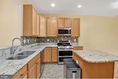 2005 Golden Morning Drive #49, Bowie, MD 20721 - Photo 9