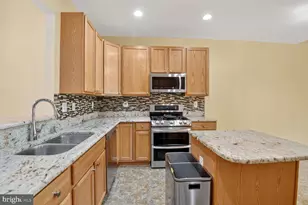 2005 Golden Morning Dr, Bowie, MD 20721 - Photo 9