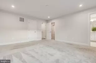 10835 Foxtrot Cir, Upper Marlboro, MD 20772 - Photo 17