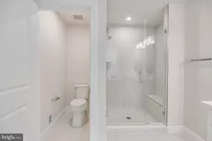 10835 Foxtrot Cir, Upper Marlboro, MD 20772 - Photo 19