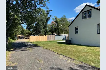 7516 Burgess Lane, Fort Washington, MD 20744 - Photo 3