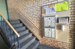 6924 Hanover Pkwy, Greenbelt, MD 20770 - Photo 5