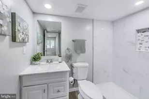 11230 Cherry Hill Rd, Beltsville, MD 20705 - Photo 17