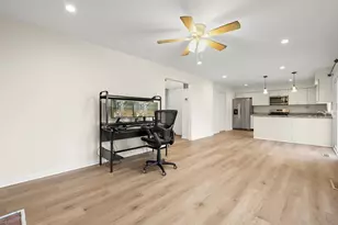 8806 Admiral Dr, Laurel, MD 20708 - Photo 21