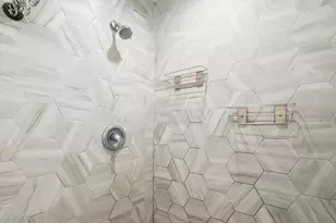 8806 Admiral Dr, Laurel, MD 20708 - Photo 29