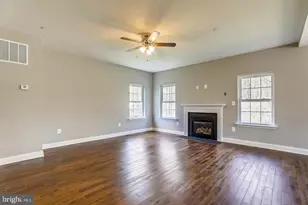 16203 Pennsbury Dr, Bowie, MD 20716 - Photo 9