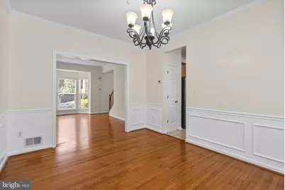 8913 Tonbridge Terrace, Hyattsville, MD 20783 - Photo 9