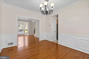 8913 Tonbridge Terrace, Hyattsville, MD 20783 - Photo 9