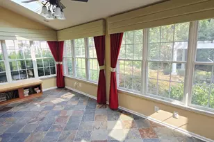 4204 Rolling Paddock Dr, Upper Marlboro, MD 20772 - Photo 11