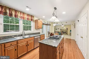 1805 Albert Ct, Bowie, MD 20721 - Photo 7