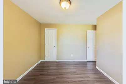 908 E Meadows Court, Oxon Hill, MD 20745 - Photo 17