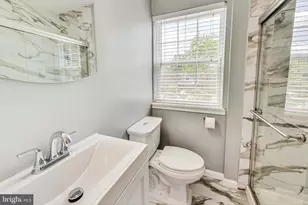 908 E Meadows Ct, Oxon Hill, MD 20745 - Photo 23