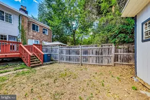 908 E Meadows Ct, Oxon Hill, MD 20745 - Photo 37