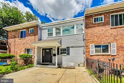 908 E Meadows Court, Oxon Hill, MD 20745 - Photo 3