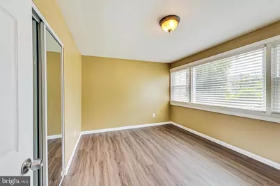 908 E Meadows Court, Oxon Hill, MD 20745 - Photo 13