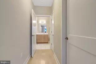 145 Riverhaven Dr, Oxon Hill, MD 20745 - Photo 19