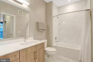 145 Riverhaven Dr, Oxon Hill, MD 20745 - Photo 15