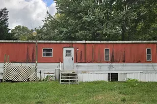 15690 Nelson Perrie Rd, Brandywine, MD 20613 - Photo 5