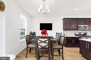 10706 Eastland Cir, Upper Marlboro, MD 20772 - Photo 5