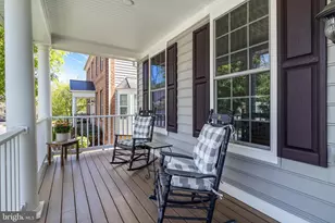 402 Esterville Ln, Upper Marlboro, MD 20774 - Photo 3