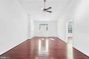 4802 Chief Chris Kyle Ct, Riverdale, MD 20737 - Photo 7