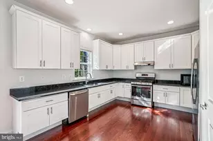 4801 Chief Chris Kyle Ct, Riverdale, MD 20737 - Photo 15