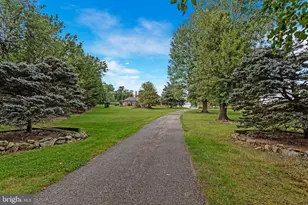 2300 Bermondsey Dr, Bowie, MD 20721 - Photo 29