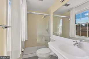 12210 Valerie Ln, Laurel, MD 20708 - Photo 27