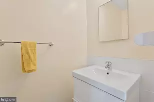 12210 Valerie Ln, Laurel, MD 20708 - Photo 21