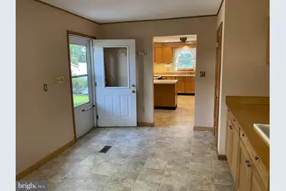 5116 Iroquois Street, College Park, MD 20740 - Photo 5