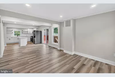 6708 Clinglog Street, Capitol Heights, MD 20743 - Photo 9