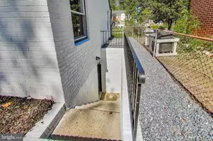 5813 Dewey St, Landover, MD 20785 - Photo 25